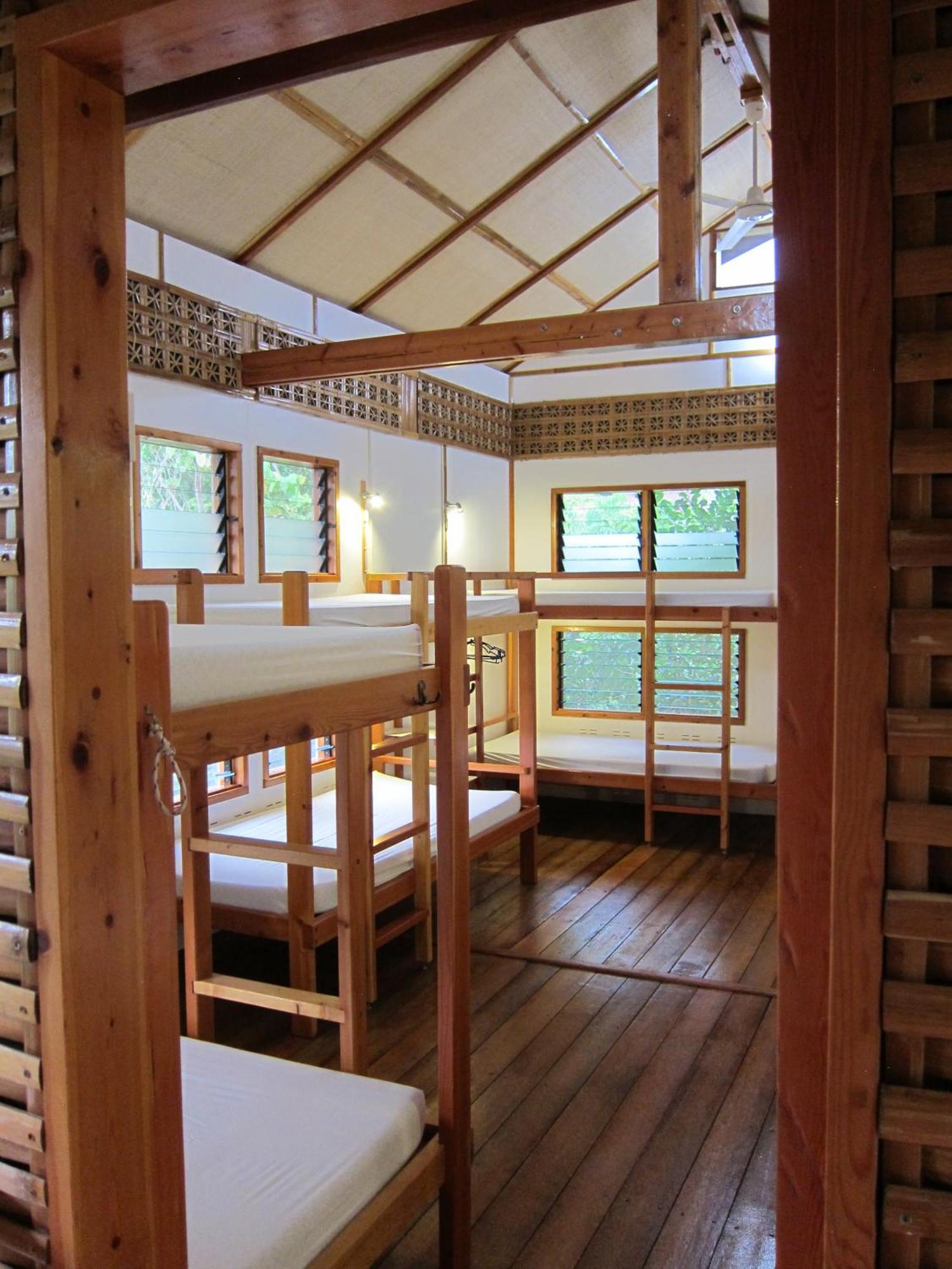 Eskapo Verde Lodge Moalboal Бадиан Экстерьер фото